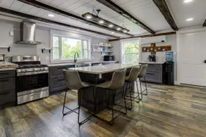 Boondock Retreat, pet friendly home with EV charge - Image 2