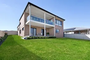 Hillgrove. Family Entertainer. Mountain Views. - Image 2