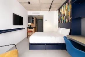 La Fabrica &Co, Studio with double bed - Image 3