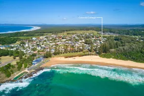 Cooinda Stuga Black Head Village - Image 2