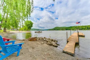 Waterfront Home on Lake Champlain w/ Dock & Kayaks - Image 2