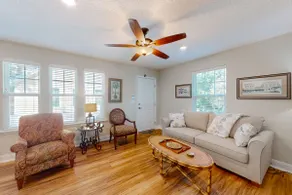 Inviting waterfront cottage with balcony, firepit, marsh views, & washer/dryer - Image 2