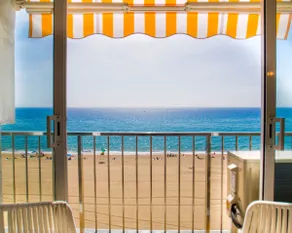 Apple Beach Studio by BHomesCostaBrava - Image 5