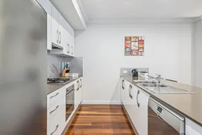 Coastal Parkside - Glenelg North - C21 SouthCoast Holidays - Image 3