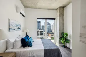 3BR Luxury Suite w/Gym and Balcony - Image 3