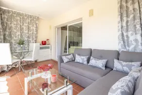 Apartamento 2 dorm. Puerto Banus - Image 5