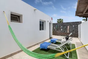 Maison de vacances 'Love For Lanzarote Holidays House' avec piscine partagée, Wi-Fi et climatisation - Image 4