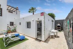 Maison de vacances 'Love For Lanzarote Holidays House' avec piscine partagée, Wi-Fi et climatisation - Image 2
