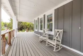 Seabrook's The Laurelhurst: Dog Friendly! - Image 3