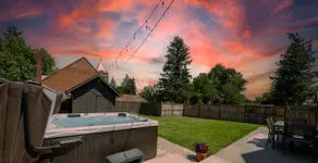 Spokane South Perry 3BR, Hot tub, BBQ, sleeps 8. - Image 2