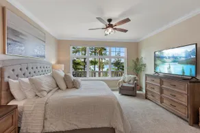 Waterfront Retreat Kayaks Beach & Elevated Lakeview Deck - Image 4