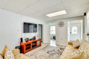 Cozy Keansburg Cottage: Walk to Beach & Boardwalk! - Image 5