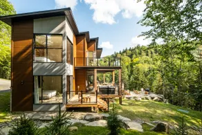 Ohana Chalet | 4 Luxury Suites | Hot Tub, 3800 sq.ft Secluded Luxury Chalet - Image 2