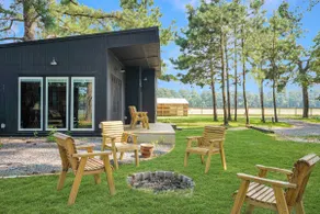 Indoor-Outdoor 2BR on Working Farm | Creek View - Image 2