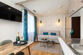La Jungle Suite - Image 2