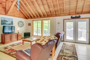 Tennessee Cabin Getaway Near Dale Hollow Lake! - Image 4