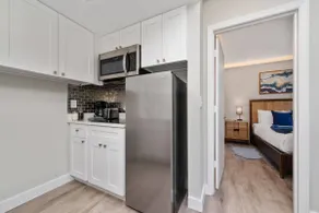 The Enclave: 2 Suites, Close to Int'l Drive - Image 3