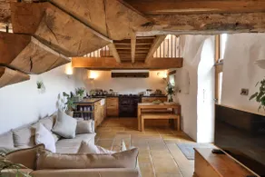 Luxury Coastal Barn | Copper Bath | Near Saunton & Croyde EV - Image 2