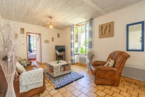 Casa vacacional 'La Desirade' con piscina privada sin calefacción, terraza y Wi-Fi - Image 4