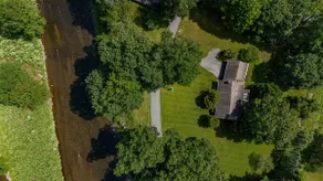 River Views * Fireplace * Sunroom * Walk to Town - Image 2