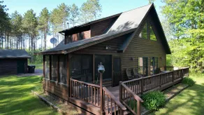 Hill Lake Charming Minocqua Cabin Fire Pit W&D Pet - Image 3