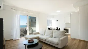 Sea View-Expansive Apartment by TOK - Image 2
