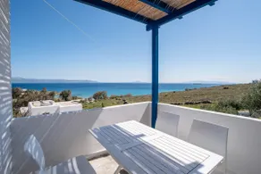 Punda Beach Seaside Retreat - Image 2