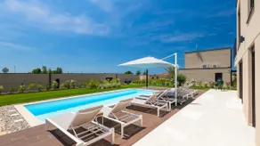 Beautiful Villa Rosalie with sauna near Porec - Image 3