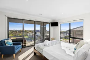 Sea View Seaside Retreat, Pet friendly. - Image 2