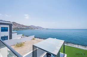 Getaway Deal 3BR w/ Outdoor Jacuzzi + Scenic Views - Image 4