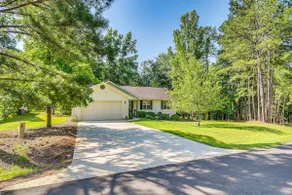 Lovely Mccormick Home in Savannah Lakes Village - Image 2