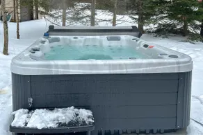 Private Hot Tub: Charming Poconos Cabin! - Image 4
