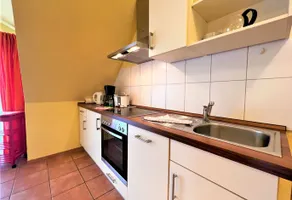 Dollahner Vacation Home - Apartment 05 - Image 5
