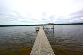 Great Swimming Beach- Huge Yard- Amenities & More! - Image 4