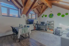 Skylight Home - Image 3