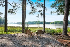 Waterfront 1BR on Working Farm w/ Deck + View - Image 4