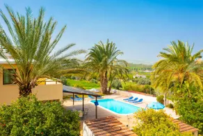 Villa Noni Large Private Pool AC WiFi - Image 2