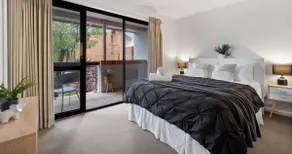 Forest Edge Villa | Family Friendly | Walk To Town - Image 2