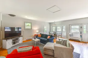 Charming Union Pier Home w/ Deck: Half-mi to Beach - Image 5