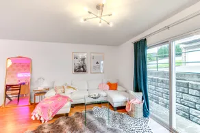 Chic Morgantown Vacation Rental - 2 Mi to Wvu! - Image 4