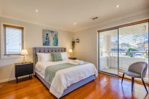 StayAU Magnificent Lakefront Villa Stunning Views - Image 3