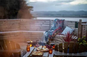 Luxurious Snug with hottub which sleeps-2 in Fife - Image 5