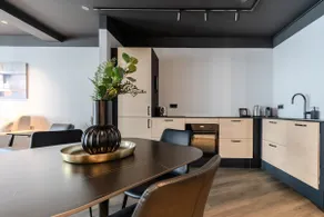 B2 - One Bedroom Apartment with Balcony - Image 5
