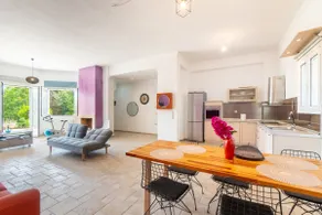 Teachers' House - Image 3