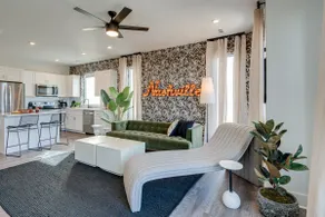 Jungle Country 5625–Modern Charm-Sleeps 8 - Image 5