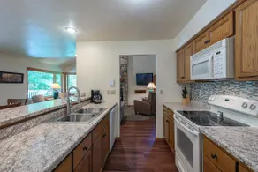 The Rushes 2BR Condo w Indoor Pool and Sauna - Image 3