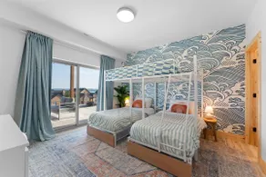 NEW! Light + Bright! Amazing View . Pet-friendly! - Image 3
