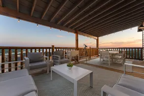 NEW! Light + Bright! Amazing View . Pet-friendly! - Image 4
