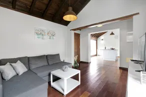 Casa vacanze 'El Portillo 2' con vista sulle montagne, terrazza privata e Wi-Fi - Image 4