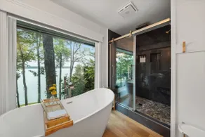 Luxe Lakefront: Spa, Pickleball, Kayaks, & Theater - Image 4